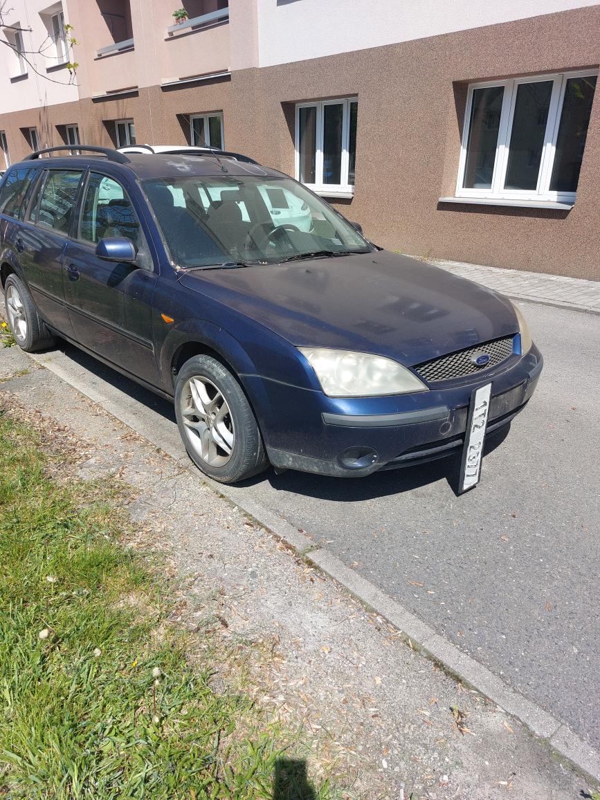 mondeo.jpg
