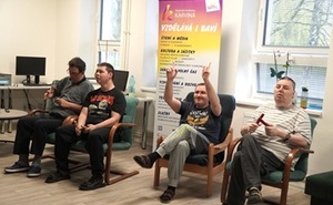 SSK muzikoterapie malá.jpg