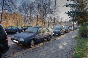 _Auto 16 ul. Flemingova č.p. 2838 Škoda Favorit KIR 97-31 I..JPG
