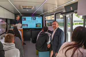 Edubus_small-4